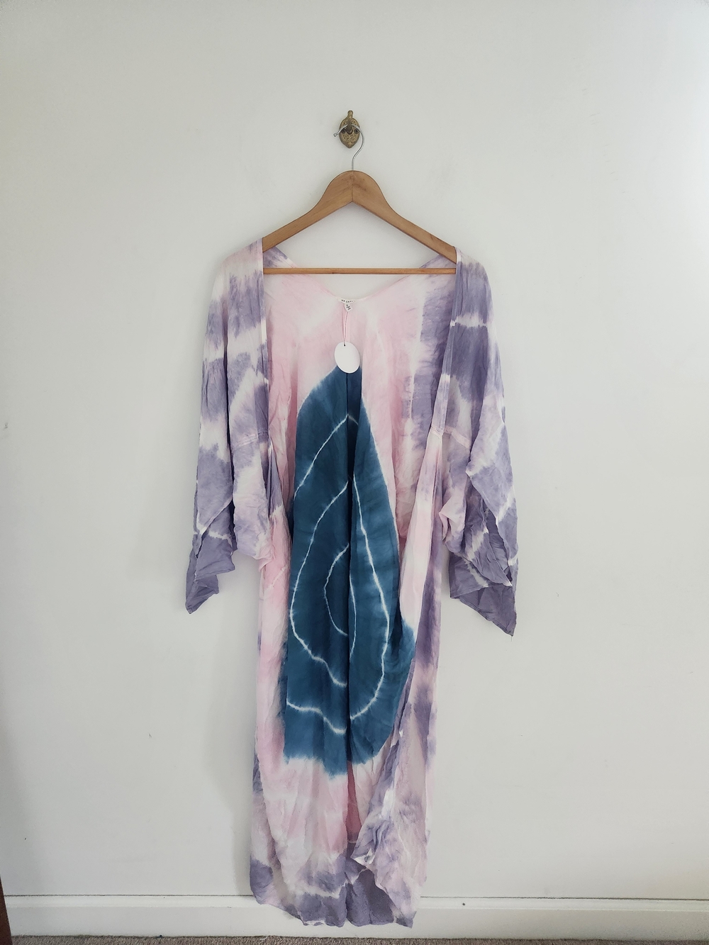 NWT! En Creme Boho Tie-Dye Kimono in Pink, Purple, and Teal Size Small